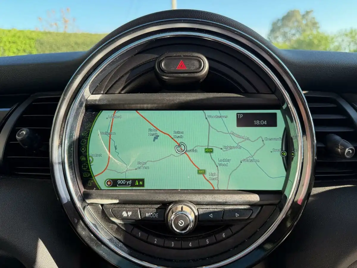 2016-mini-cooper-20-cooper-s-ss-hatchback-5d-big-38