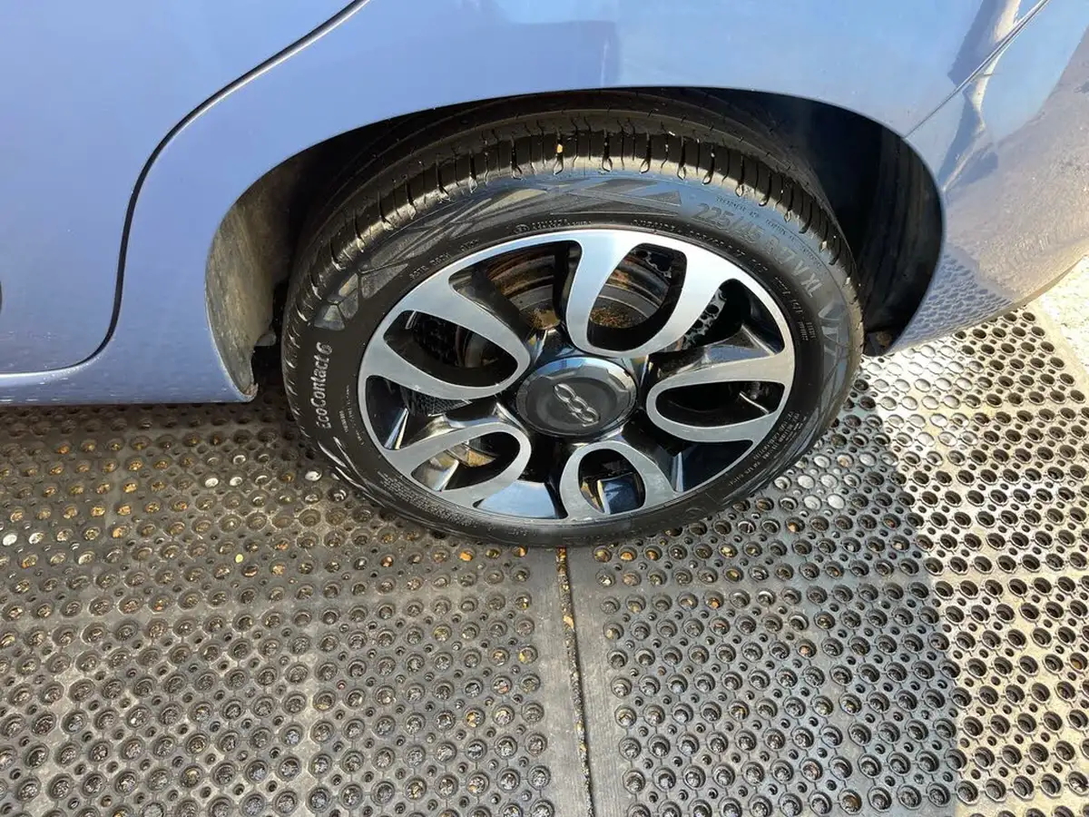 2018-fiat-500l-14-mirror-big-47