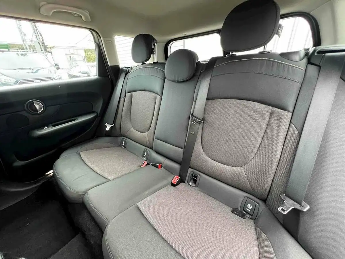 2016-mini-clubman-15-cooper-134bhp-big-12