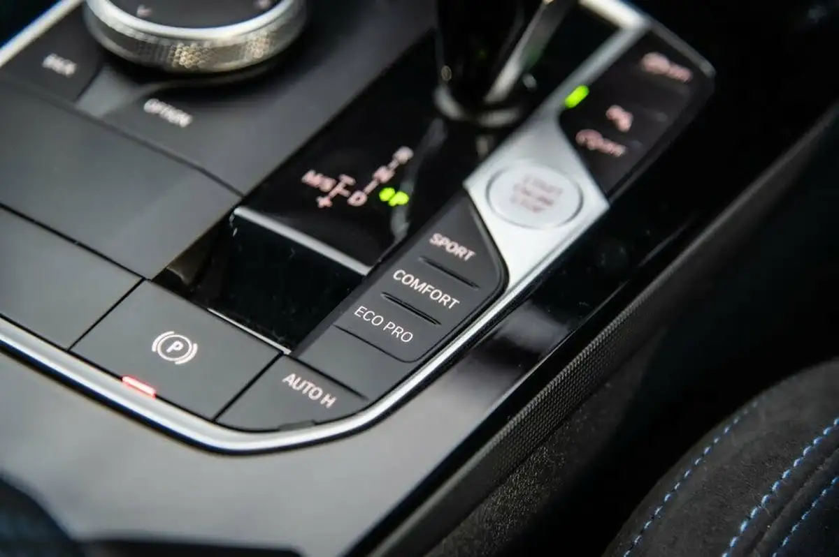2024-bmw-1-series-20-m135i-xdrive-big-49