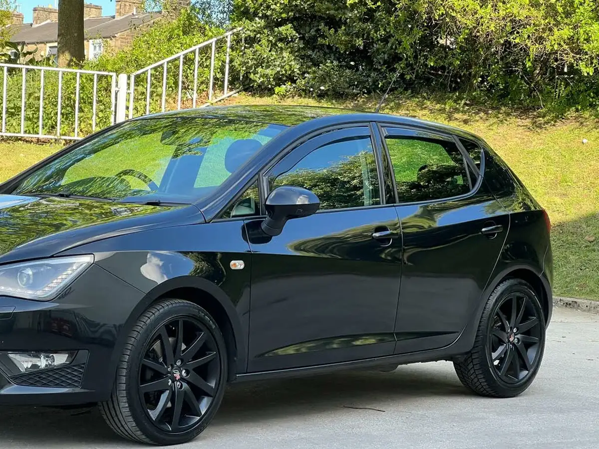 2013-seat-ibiza-16td-fr-105-cr-hatchback-5d-big-13