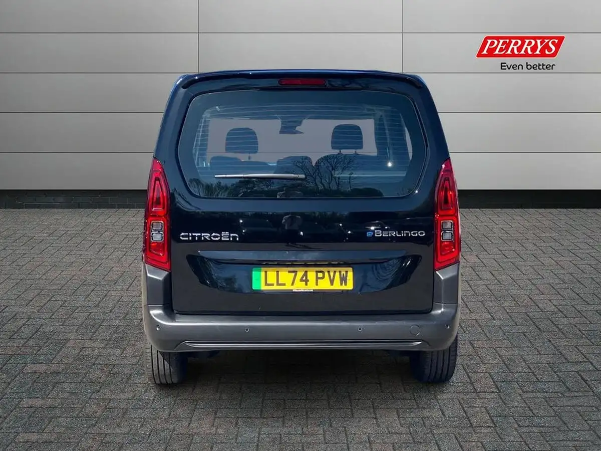 2024-citroen-berlingo-e-plus-m-size-big-4