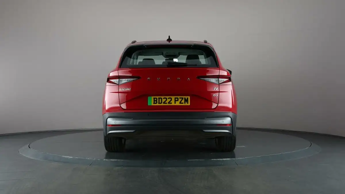 2022-skoda-enyaq-e-60-big-6