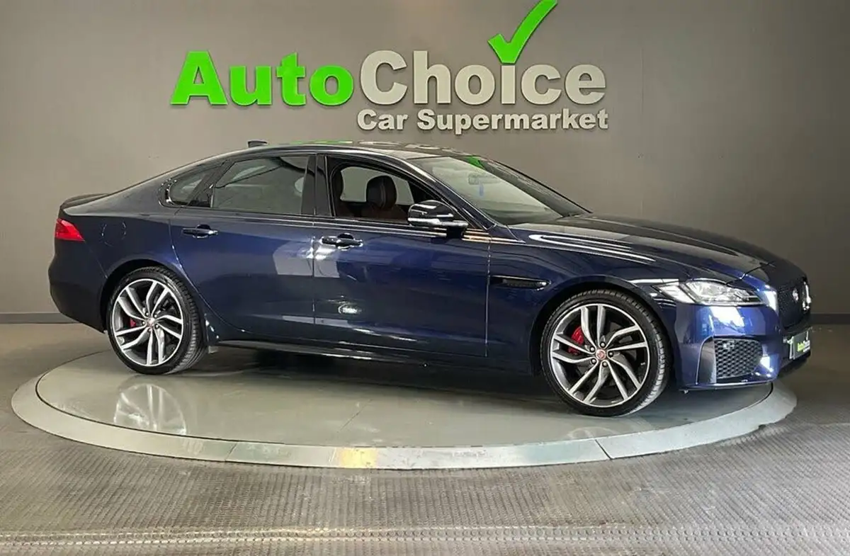 2017-jaguar-xf-30td-saloon-4d-big-19