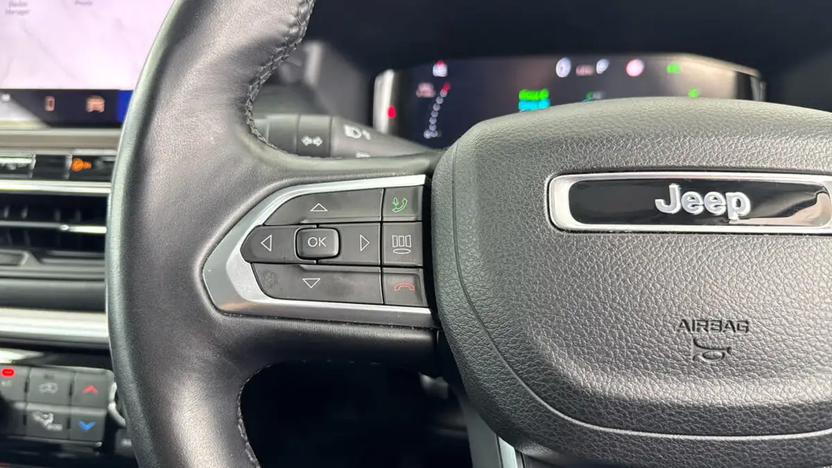 2023-jeep-compass-13-gse-s-big-18