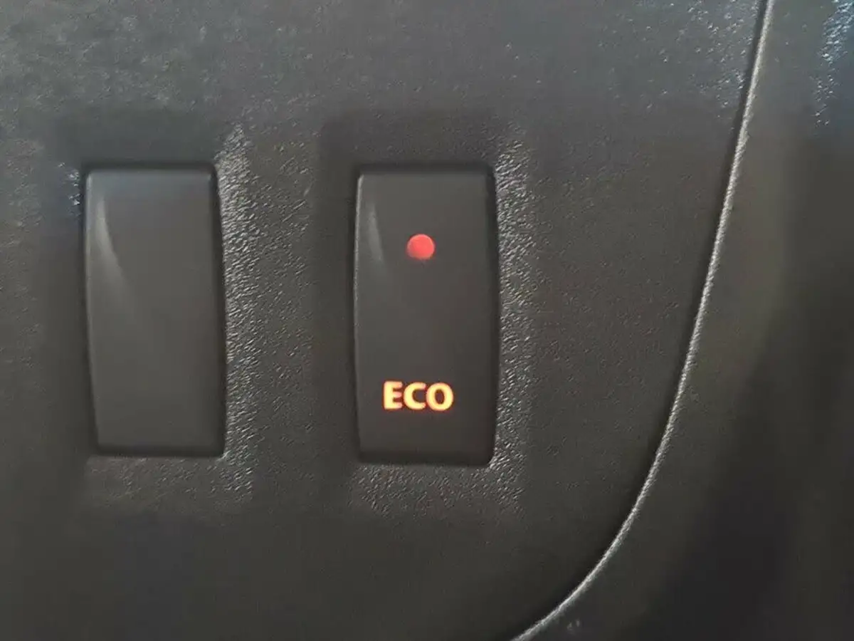 2019-renault-master-23dci-lm35-130-business-medium-roof-panel-van-big-28
