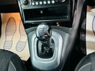 2012-citroen-c3-picasso-16-exclusive-egs6-small-17