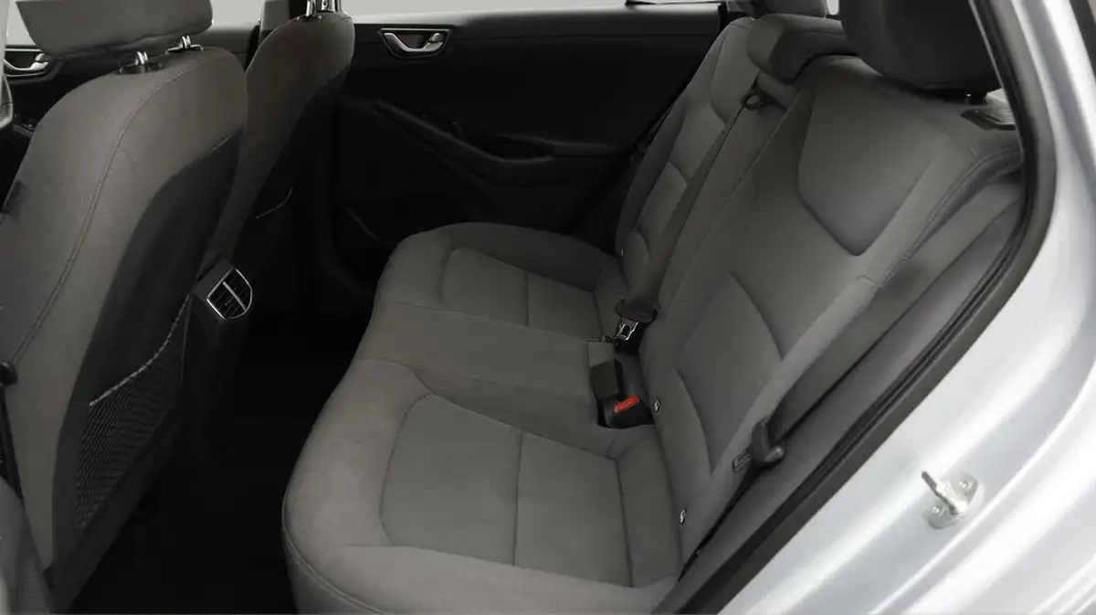 2021-hyundai-ioniq-e-premium-electric-100kw-big-15
