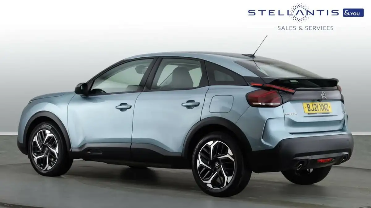 2021-citroen-c4-12-puretech-sense-plus-big-2
