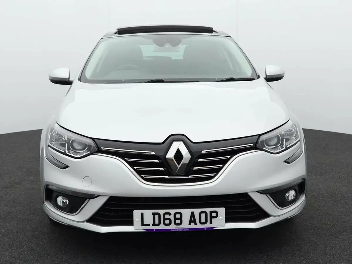 2018-renault-megane-13-tce-iconic-hatchback-big-1