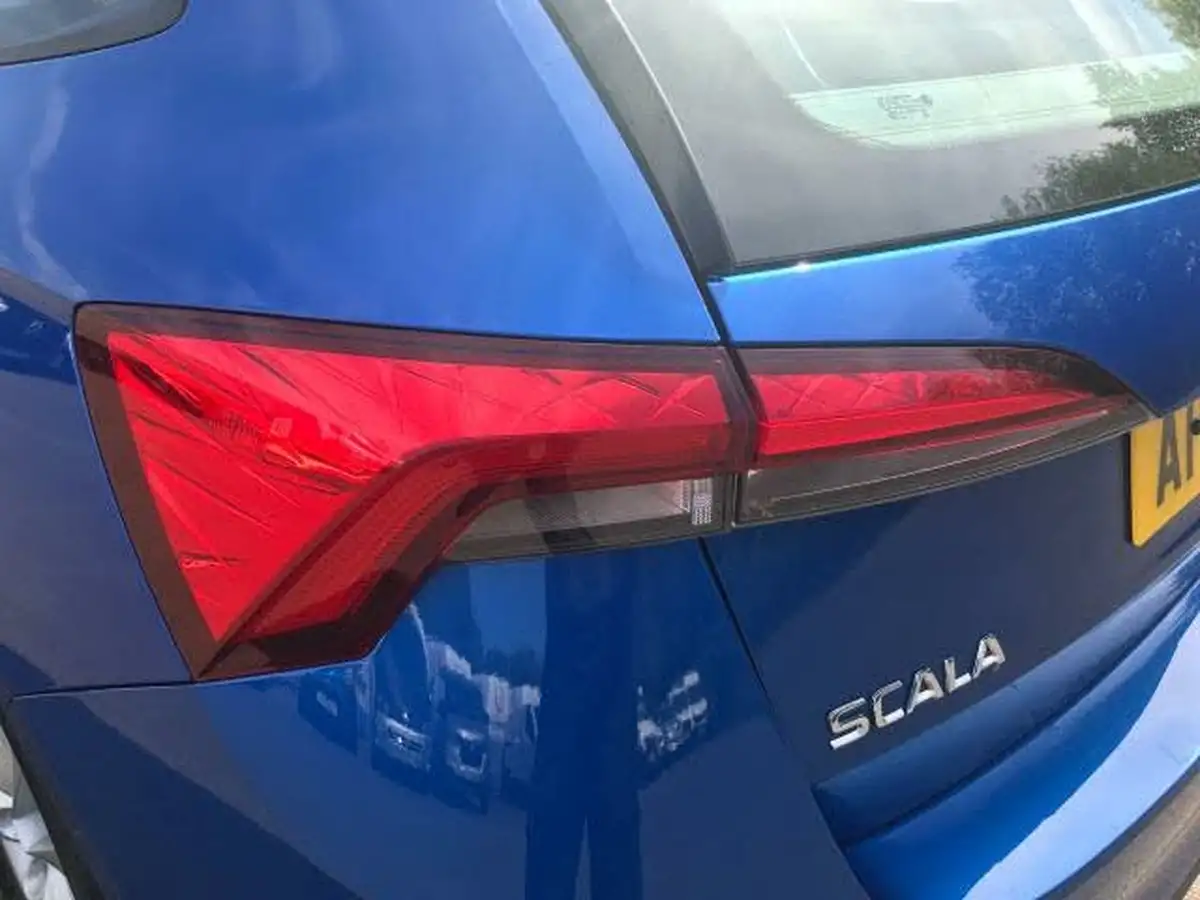 2023-skoda-scala-10-tsi-s-big-21