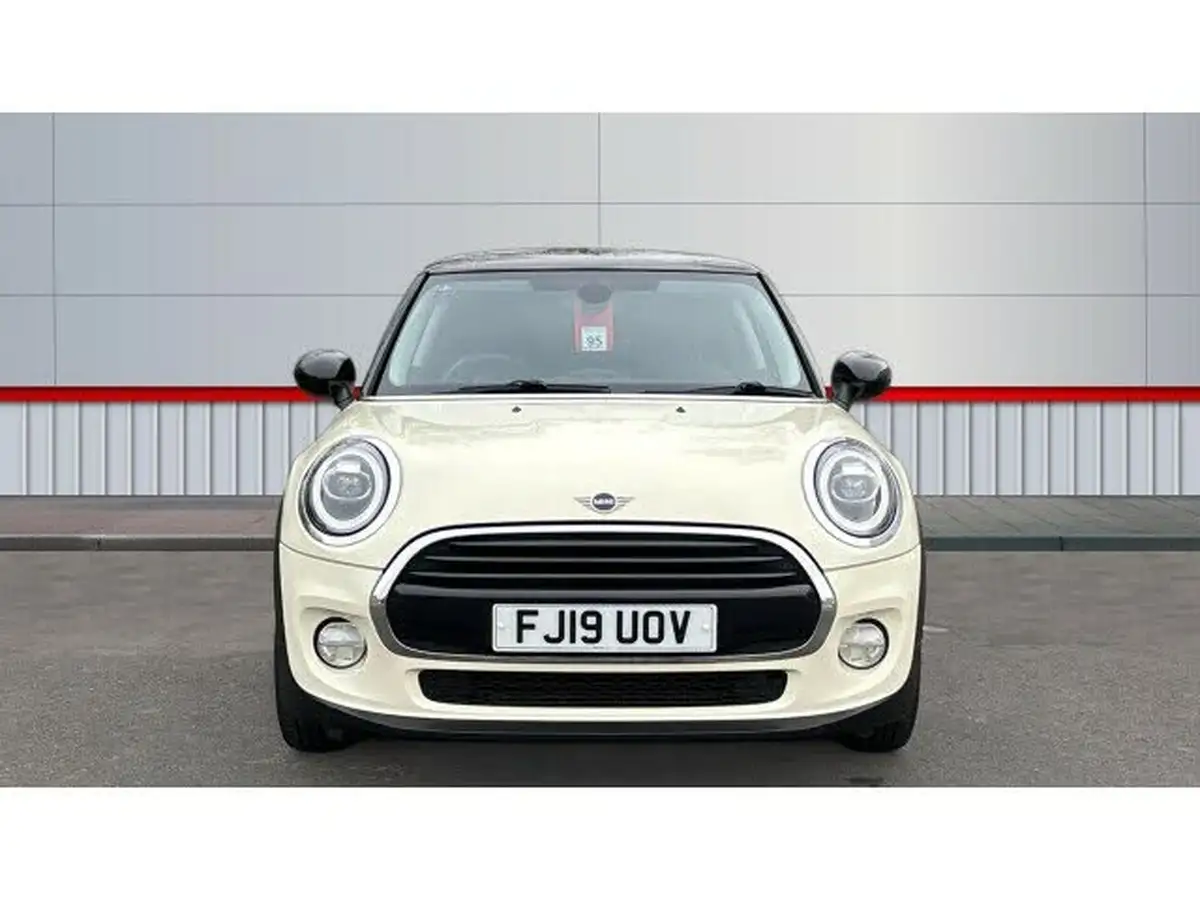 2019-mini-cooper-15-cooper-classic-hatchback-3d-big-2