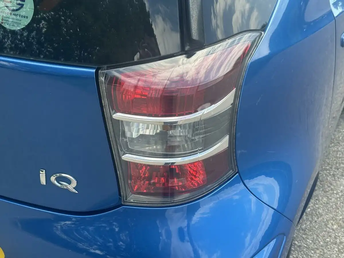 2010-toyota-iq-10-2-big-10