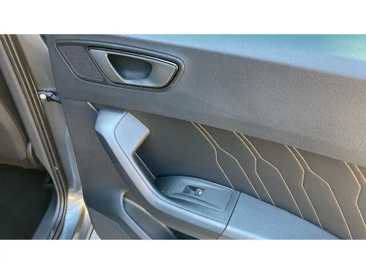 2024-cupra-ateca-15-ecotsi-v2-big-30