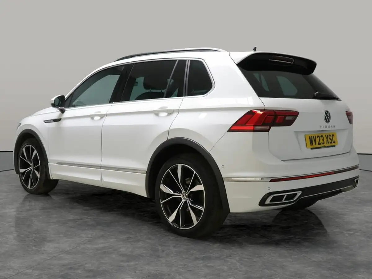 2023-volkswagen-tiguan-15-tsi-r-line-edition-big-13