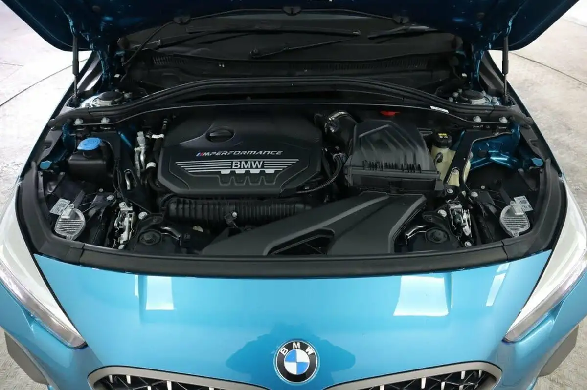 2022-bmw-2-series-20-m235i-xdrive-big-26