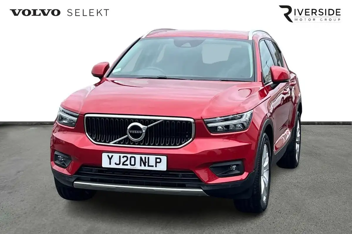 2020-volvo-xc40-20-t4-momentum-pro-awd-big-8