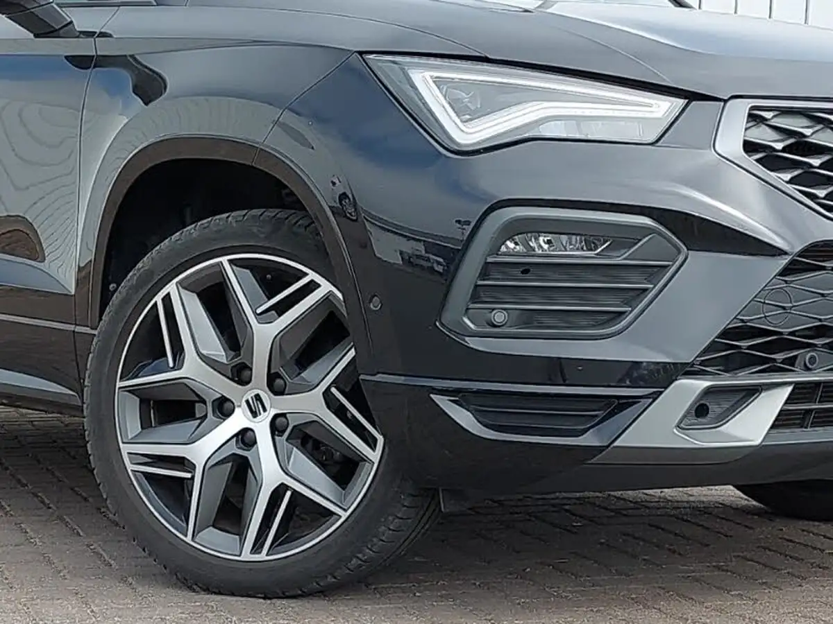 2023-seat-ateca-15-ecotsi-fr-sport-big-13