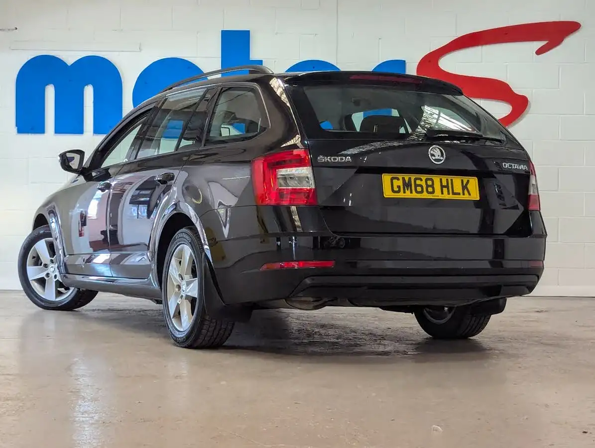 2019-skoda-octavia-15-tsi-se-estate-dsg-big-3
