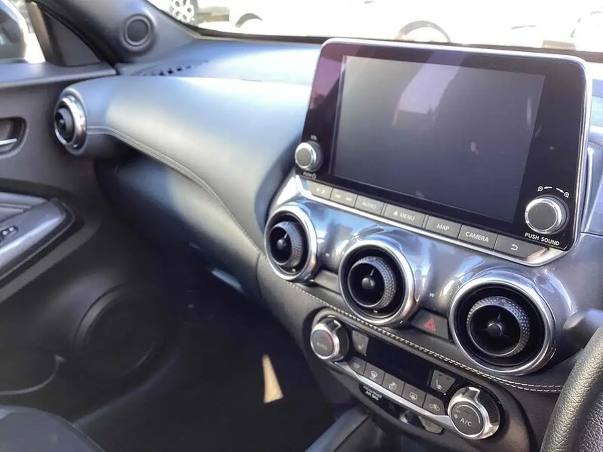 2021-nissan-juke-10-dig-t-tekna-big-7