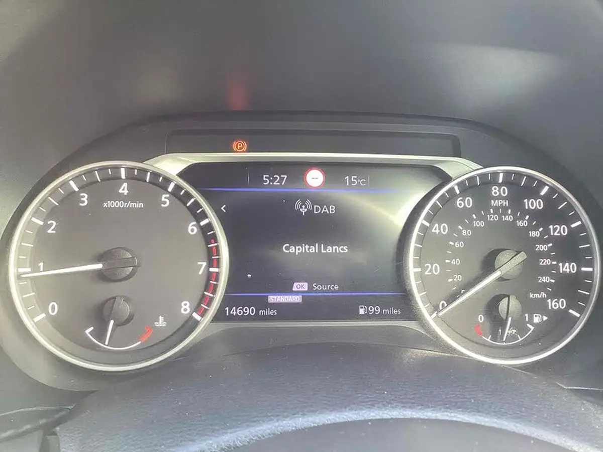 2021-nissan-juke-10-dig-t-tekna-big-31