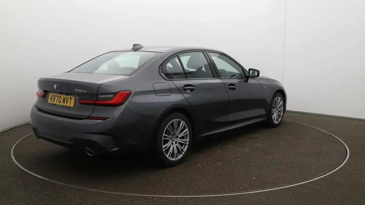 2020-bmw-3-series-20-330e-m-sport-saloon-4d-big-53