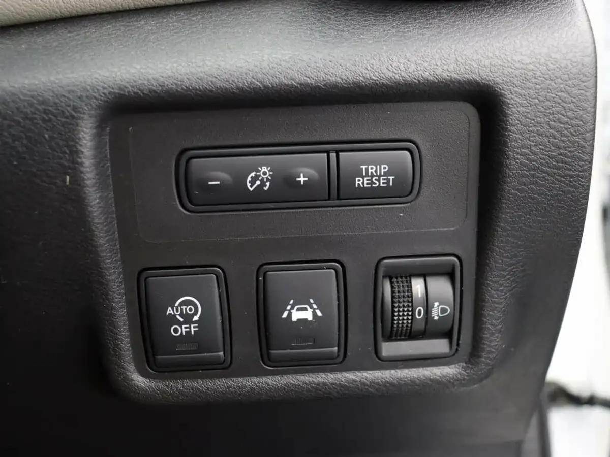 2021-nissan-micra-10-ig-t-acenta-big-40