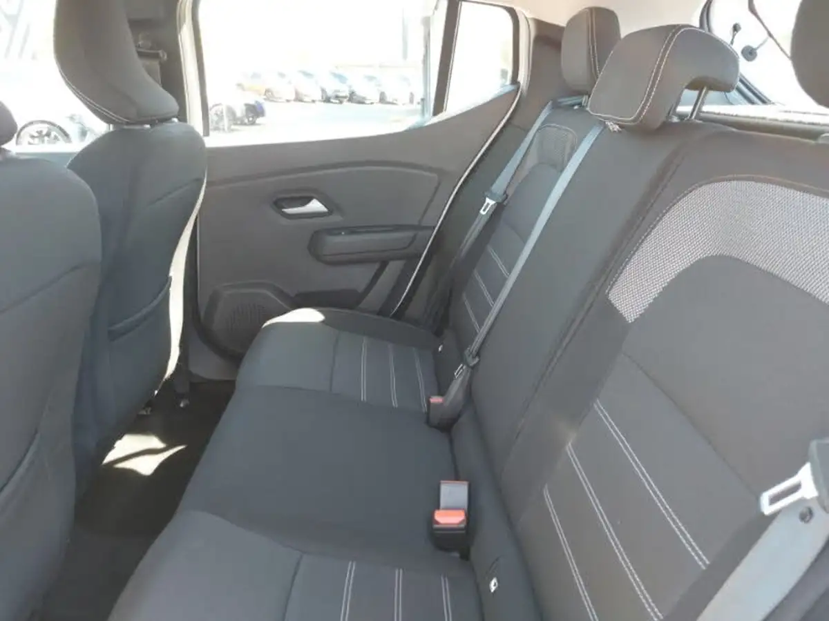 2023-dacia-sandero-stepway-10-tce-expression-90bhp-big-5