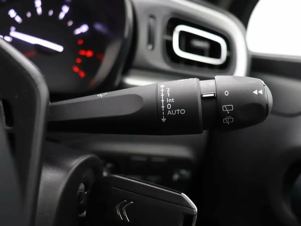 2023-citroen-c3-12-puretech-c-series-edition-83ps-ss-big-41
