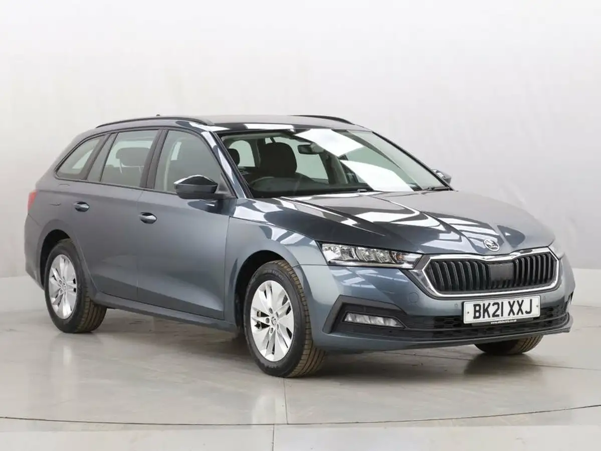 2021-skoda-octavia-20tdi-se-technology-115ps-scr-estate-big-1