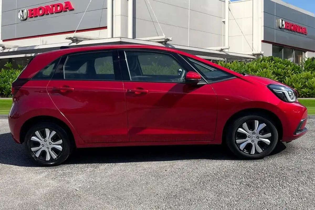 2023-honda-jazz-15-i-mmd-sr-big-2