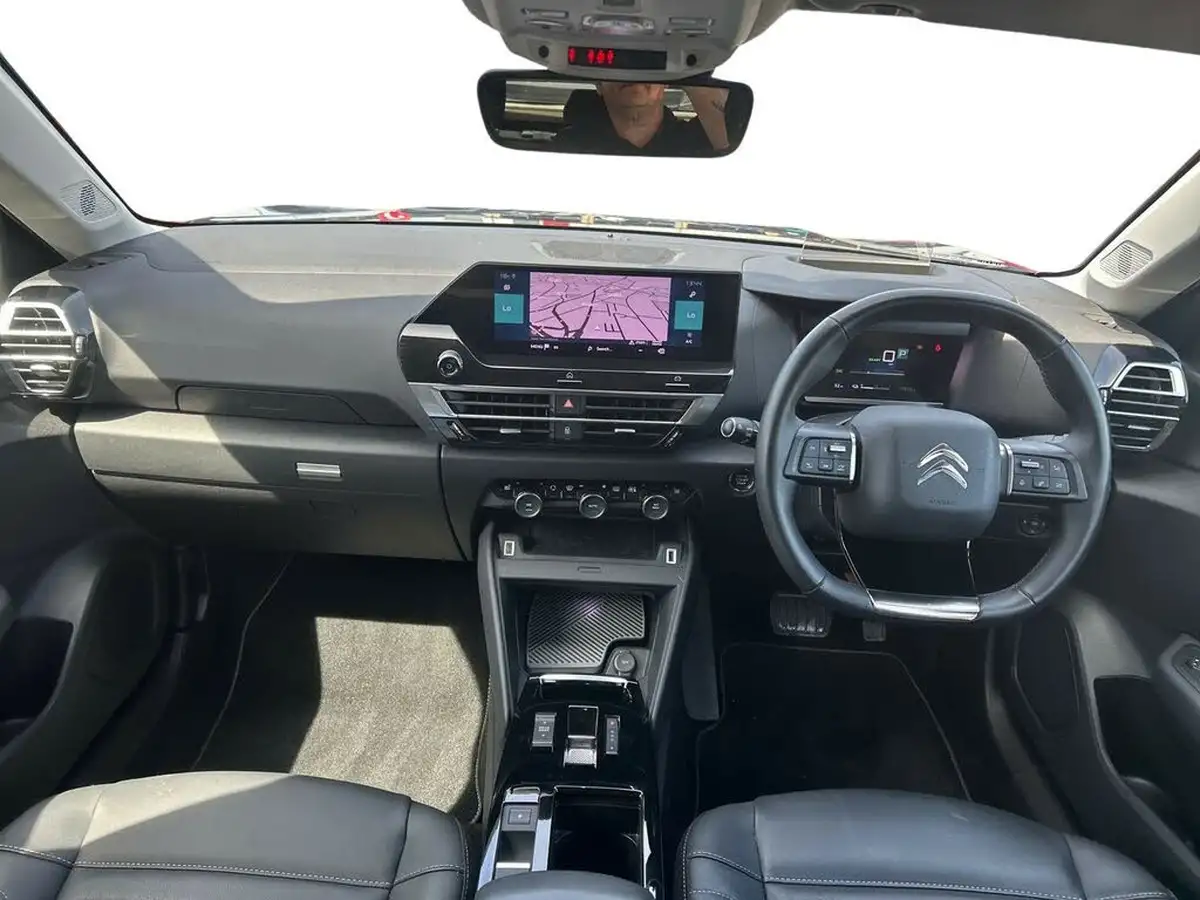 2022-citroen-c4-e-shine-plus-big-8
