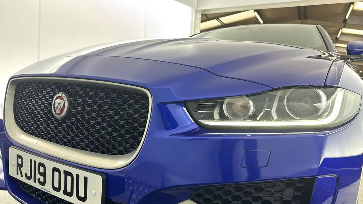 2019-jaguar-xe-20d-r-sport-180ps-auto-big-28