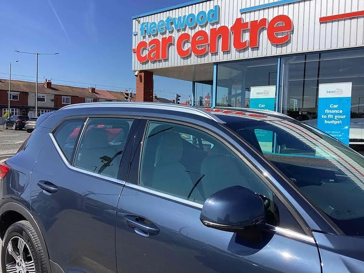 2019-volvo-xc40-20-t4-inscription-big-31