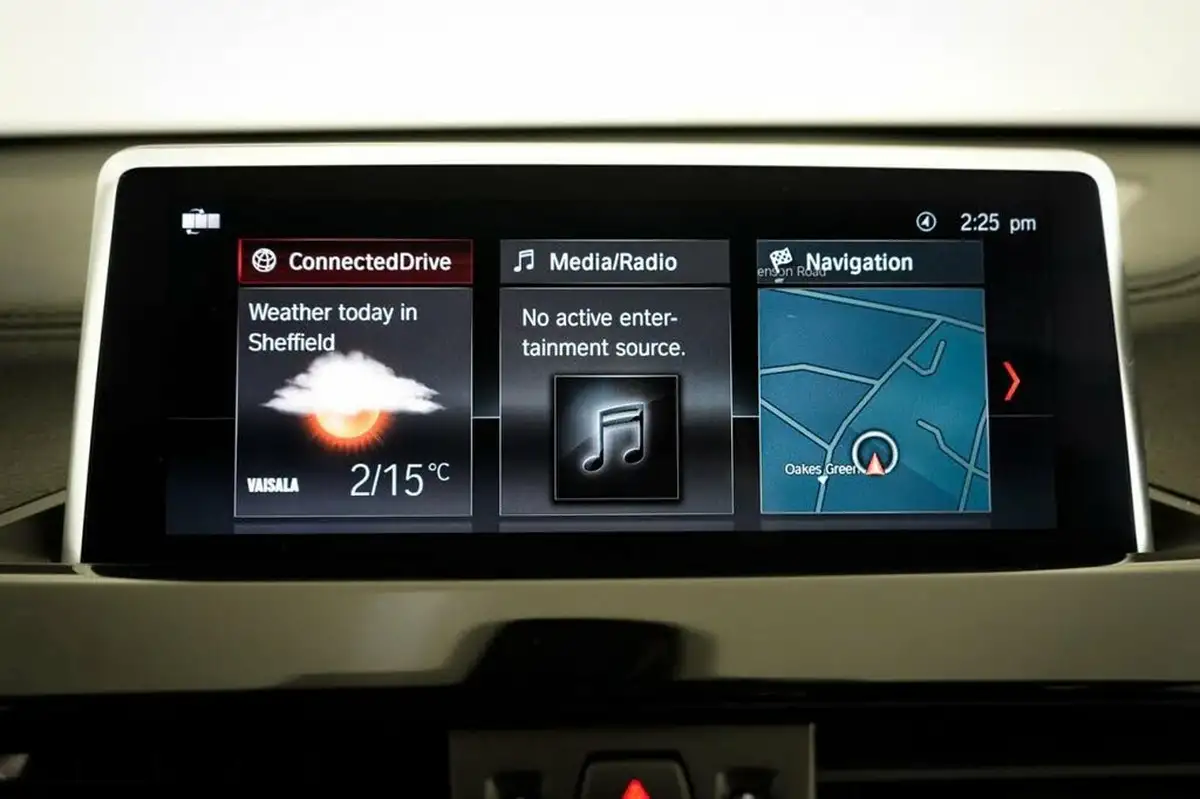 2022-bmw-x1-20td-sdrive18d-xline-sport-auto-big-36