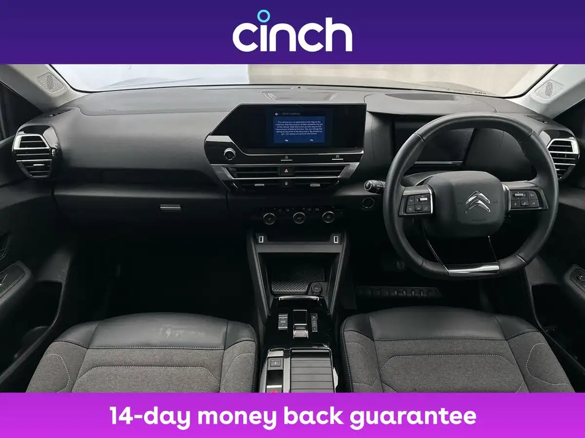 2022-citroen-c4-e-shine-big-10