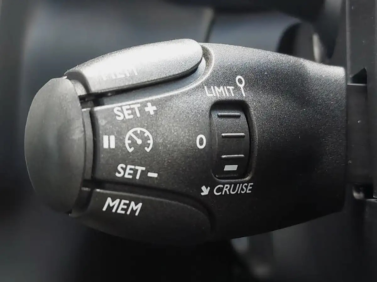 2024-citroen-c3-aircross-12-puretech-max-130ps-eat6-big-17