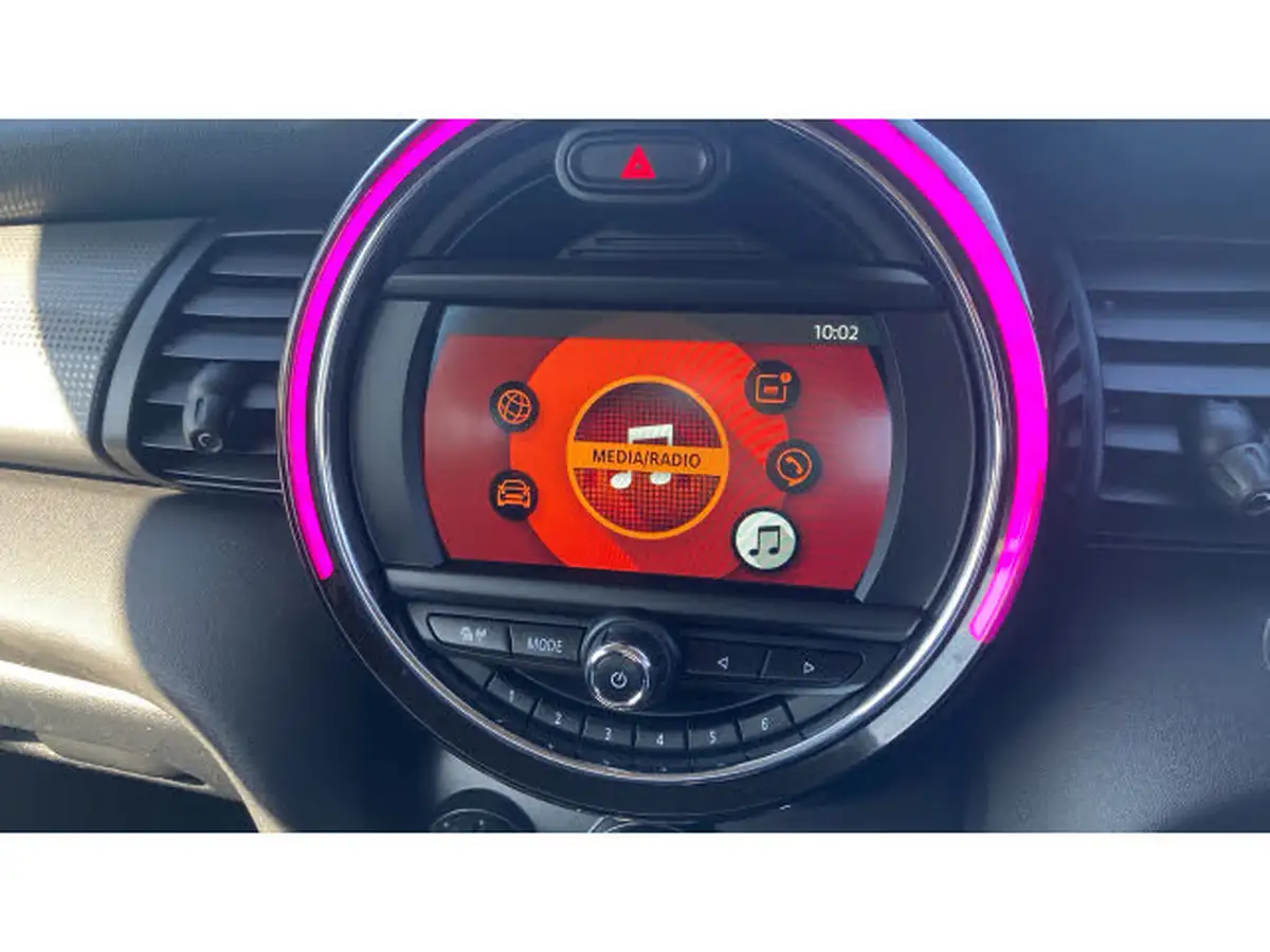 2020-mini-cooper-15-cooper-classic-nav-hatchback-3d-big-35