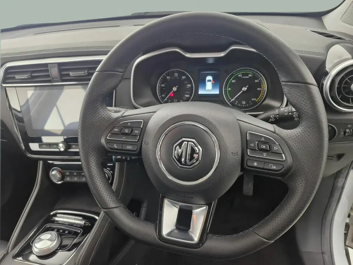 2021-mg-zs-suv-e-exclusive-ev-big-19