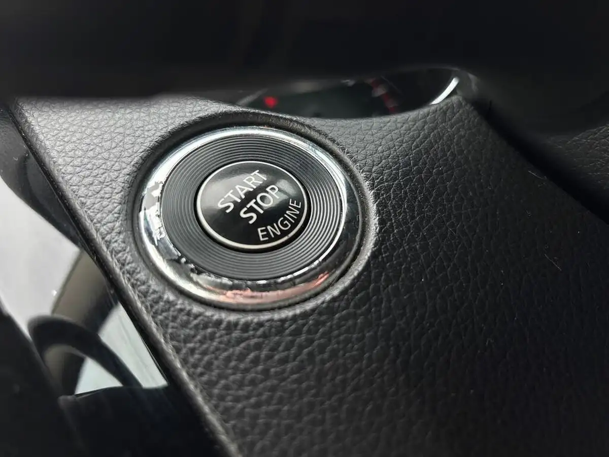 2016-nissan-qashqai-15dci-tekna-big-23