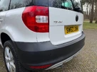 2013-skoda-yeti-20td-se-plus-140bhp-4x4-small-43