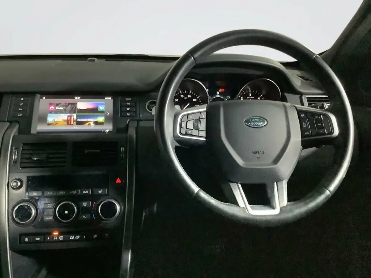 2019-land-rover-discovery-sport-20td4-landmark-big-12
