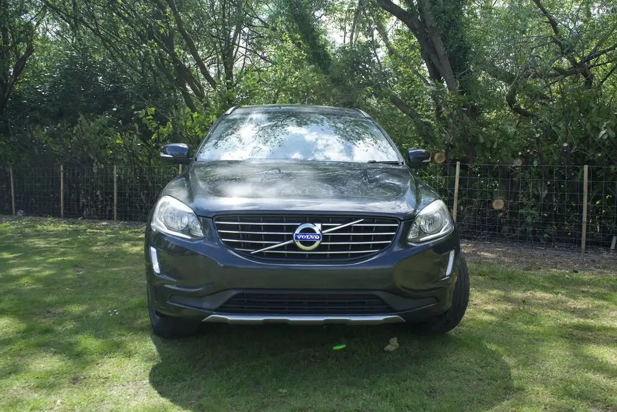2014-volvo-xc60-24td-d4-se-181bhp-nav-geartronic-big-3