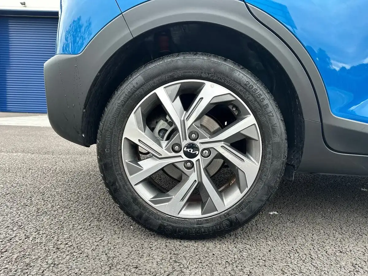 2024-kia-stonic-10-t-gdi-gt-line-s-98bhp-dct-big-8