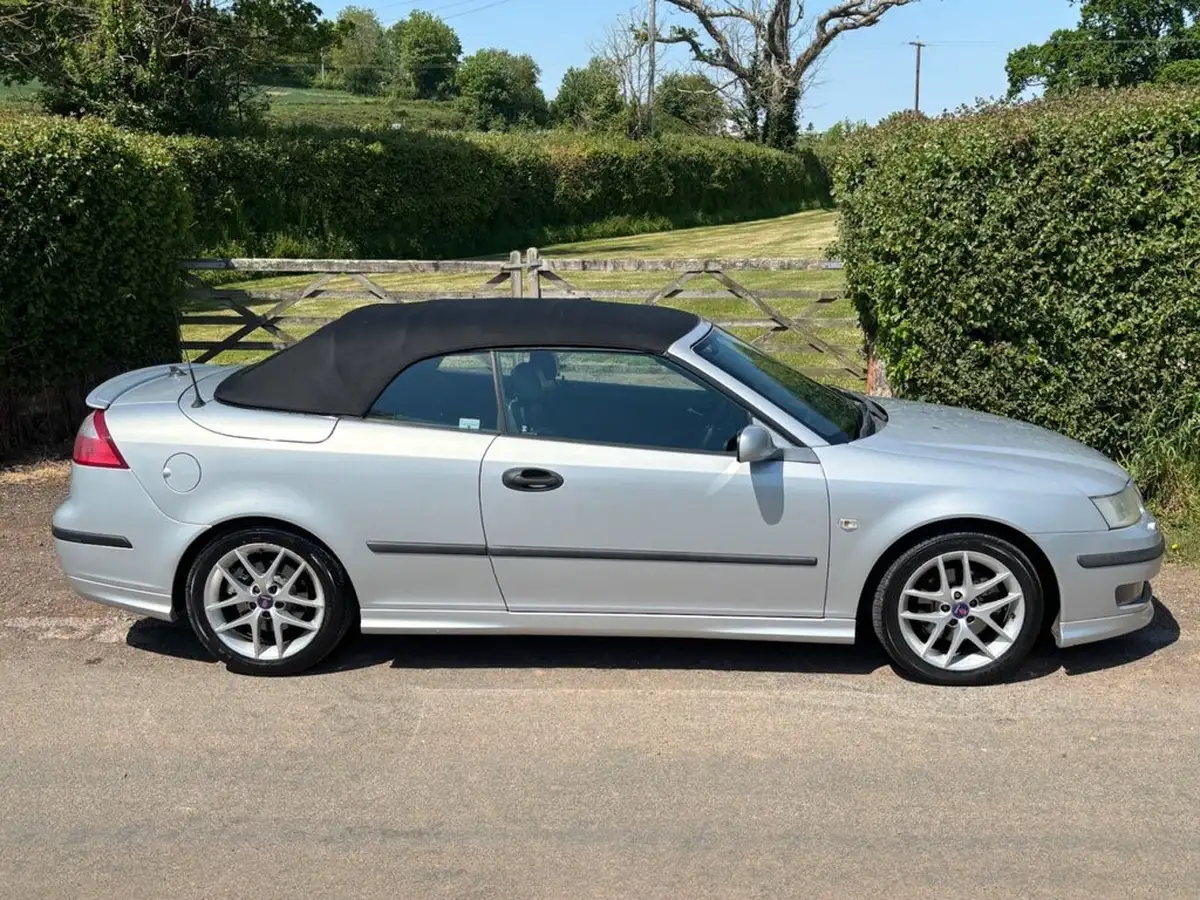 2005-saab-9-3-20-aero-convertible-2d-auto-big-1
