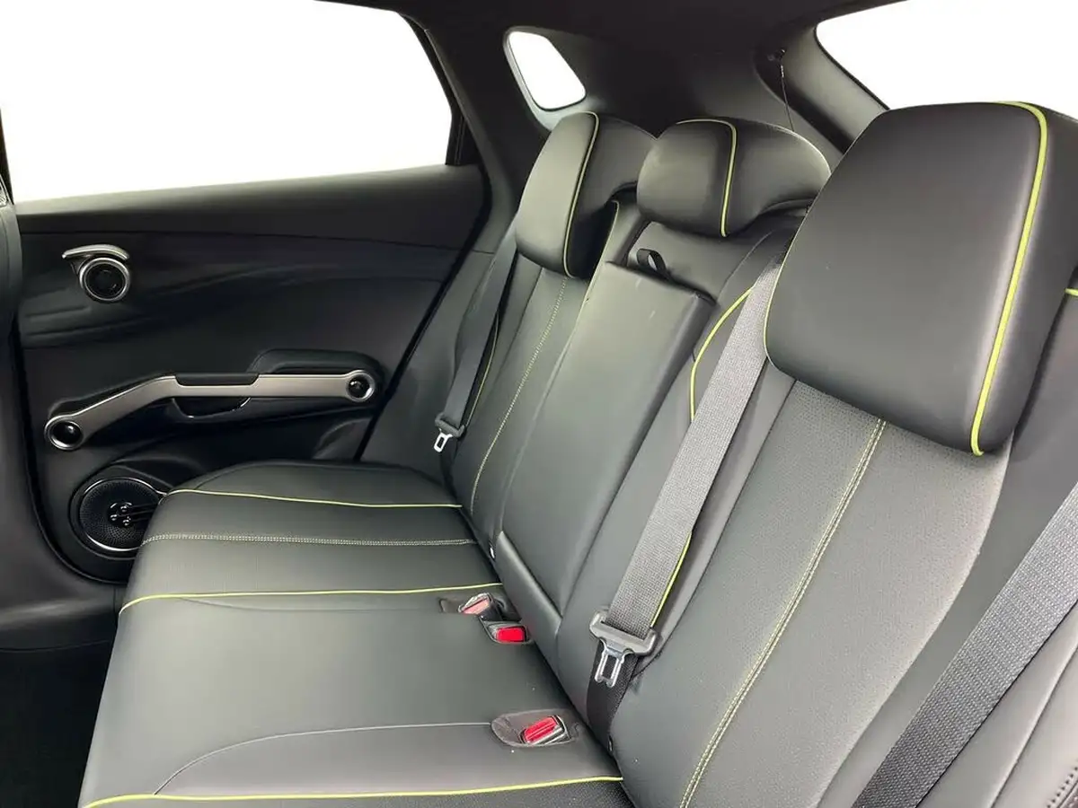 2025-byd-atto-3-e-comfort-big-8