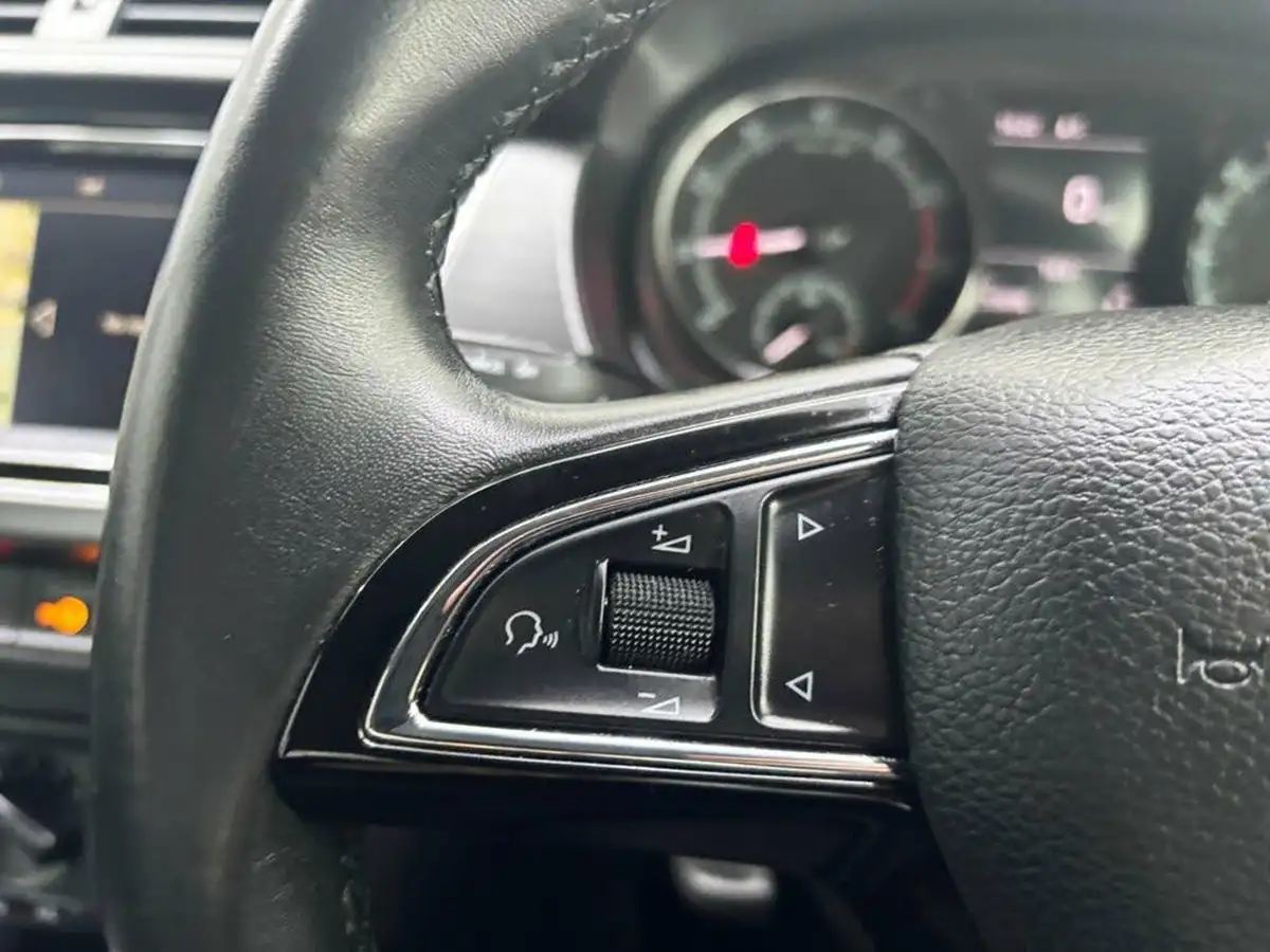 2020-skoda-fabia-10-mpi-se-drive-big-18
