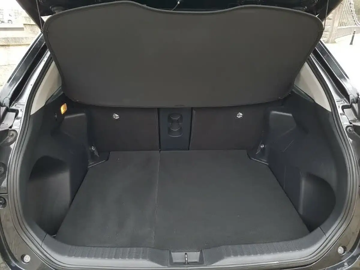 2022-toyota-yaris-cross-15-vvt-i-excel-big-7
