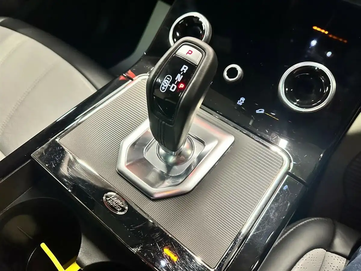 2022-land-rover-range-rover-evoque-20-d200-r-dynamic-hse-big-5