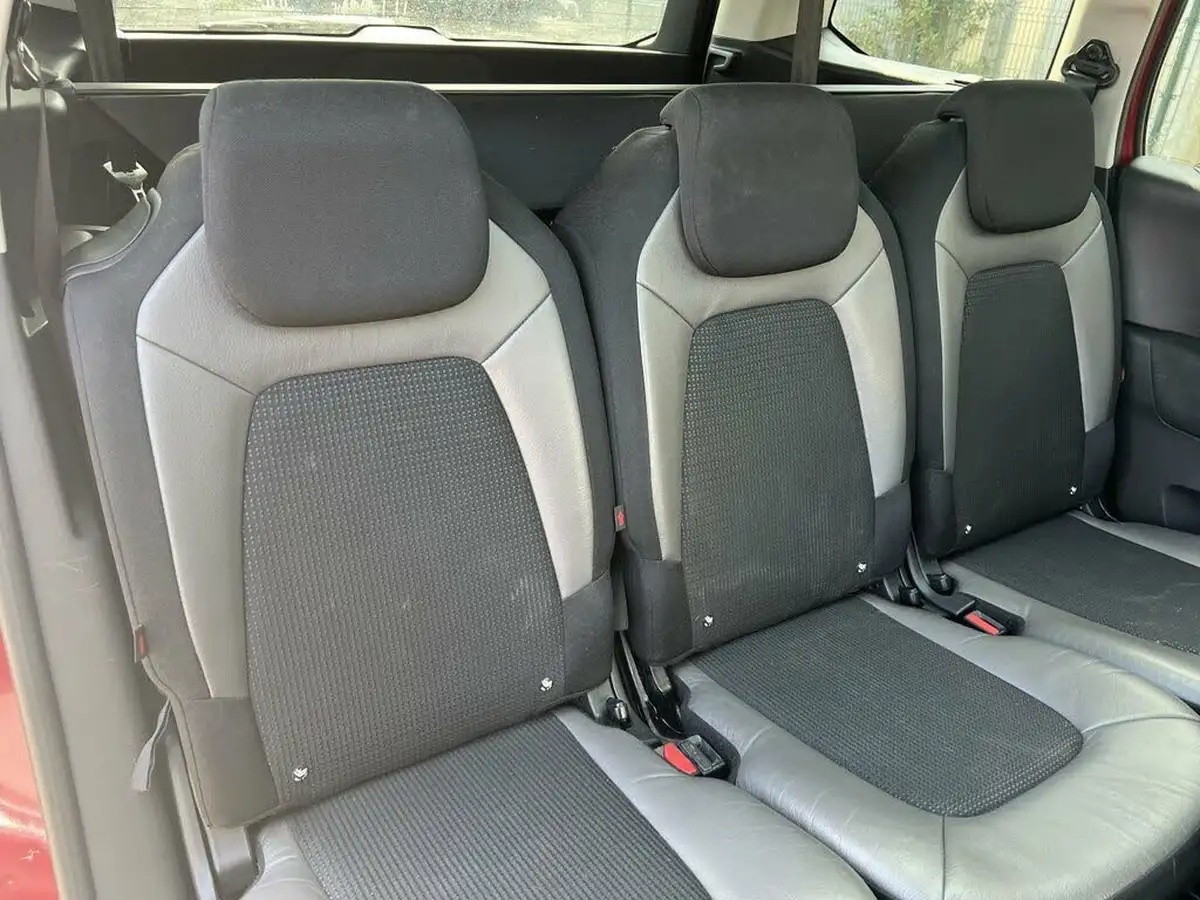 2018-citroen-grand-c4-spacetourer-15bluehdi-flair-big-23